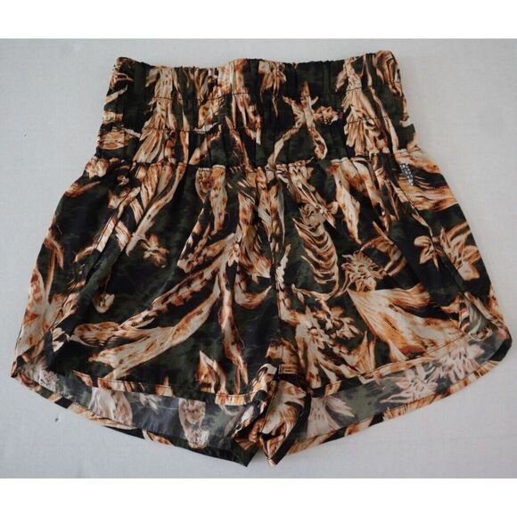 FP Movement OB1223545 Women Sz M Green Combo The Way Home Printed Running Shorts - Picture 1 of 9